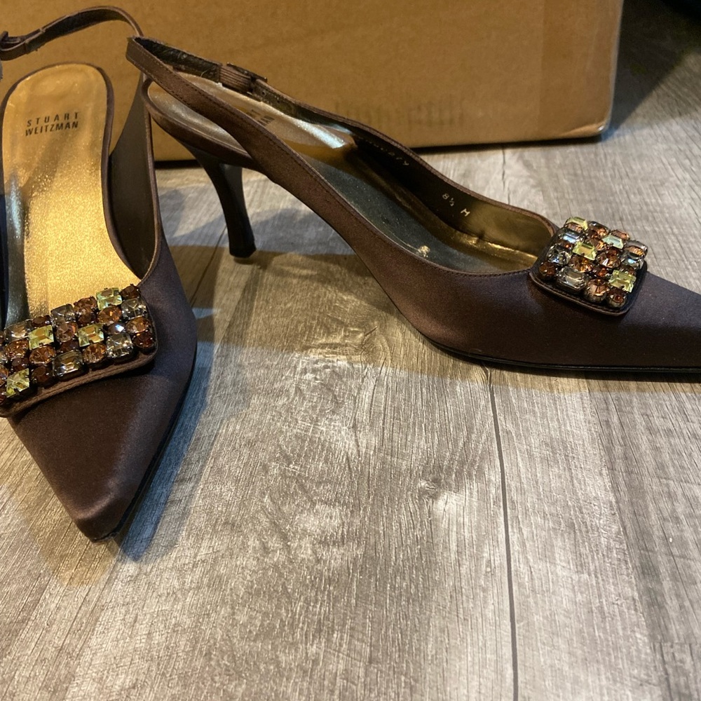 Stuart Weitzman brown embellished Slingback!